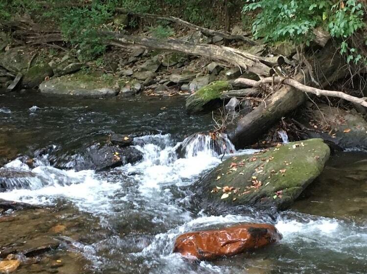 Smoky View Cottages & Rv Resorts