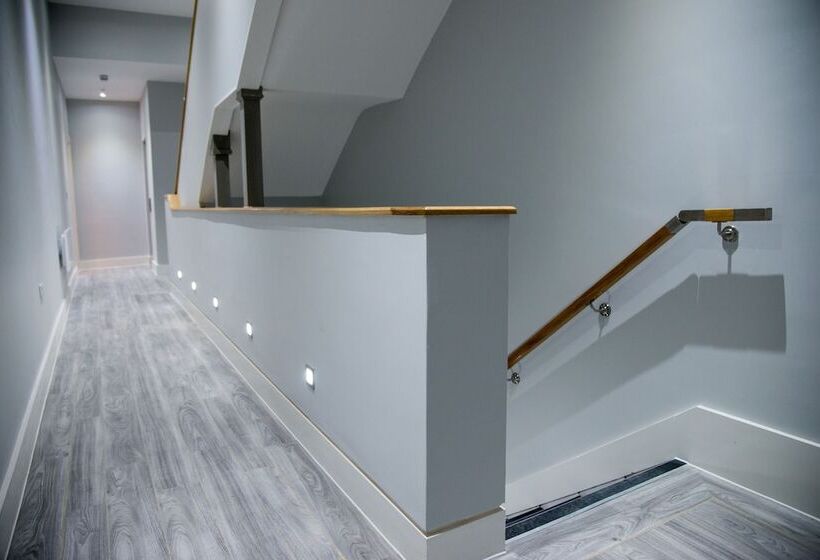 St Anns Square Apartments