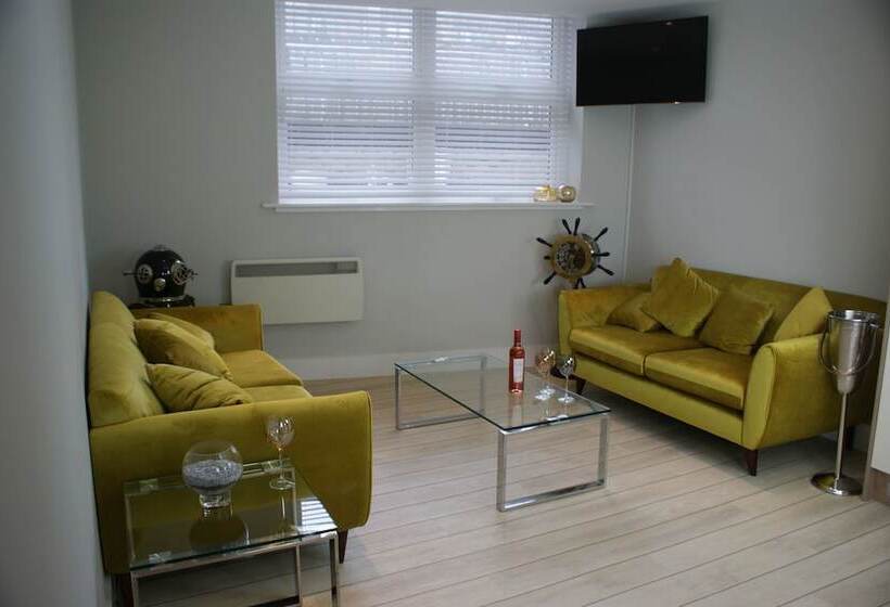 St Anns Square Apartments