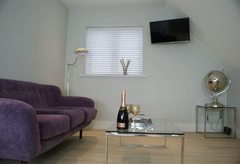 St Anns Square Apartments