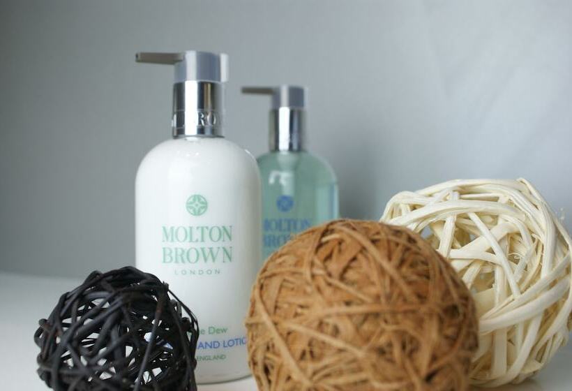 St Anns Square Apartments