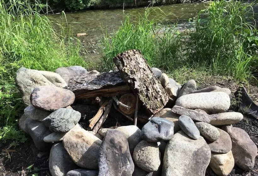 Talkeetna Cabins On Montana Creek