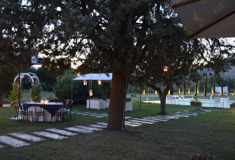 ベッドアンドブレックファースト Villa Palentina Country House