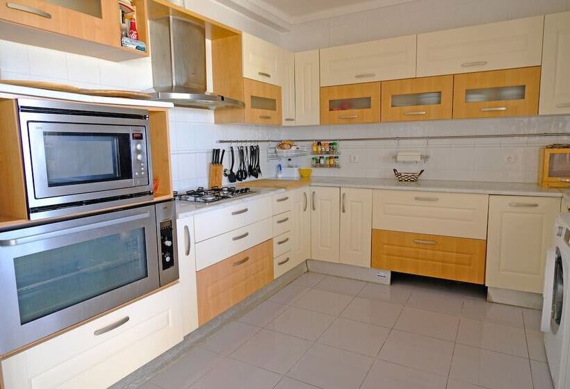 Freesurfcamp & Hostel