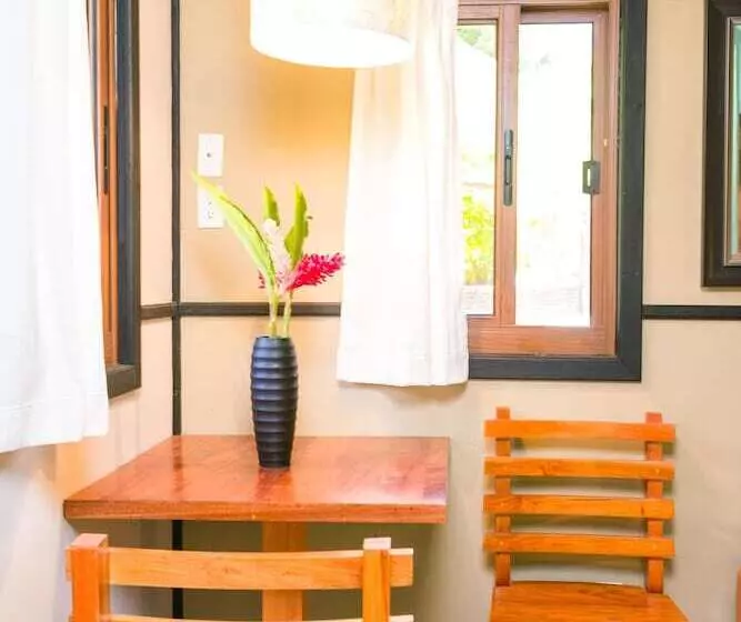 Green Bamboo Cabana