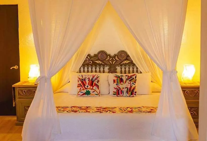 مسافرخانه Espuma Hotel   Adults Only