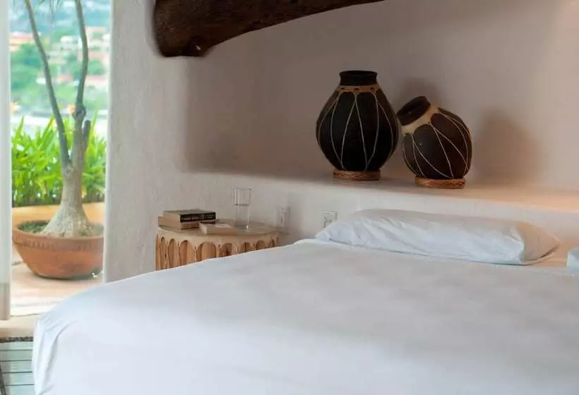 مسافرخانه Espuma Hotel   Adults Only