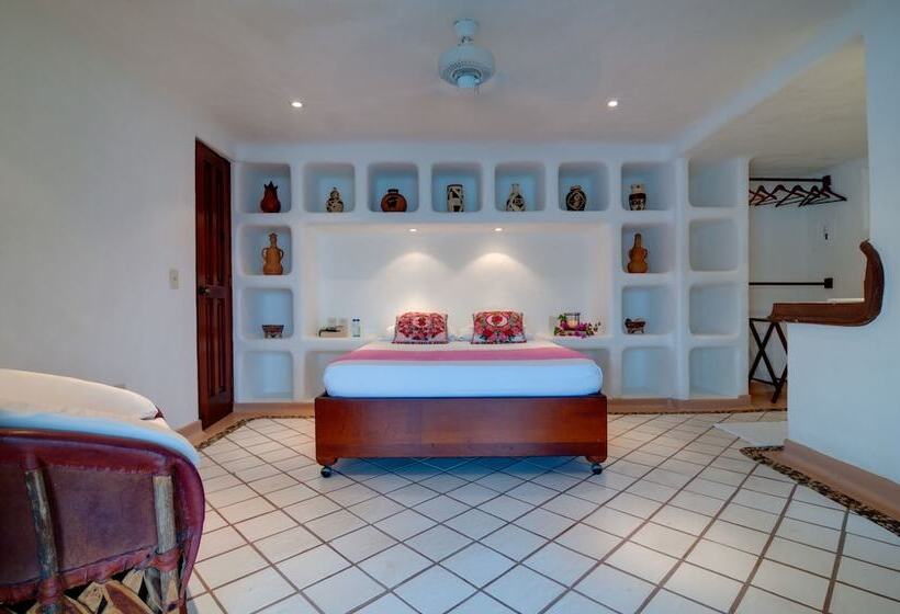 مسافرخانه Espuma Hotel   Adults Only