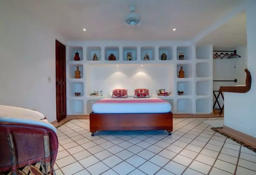 مسافرخانه Espuma Hotel   Adults Only