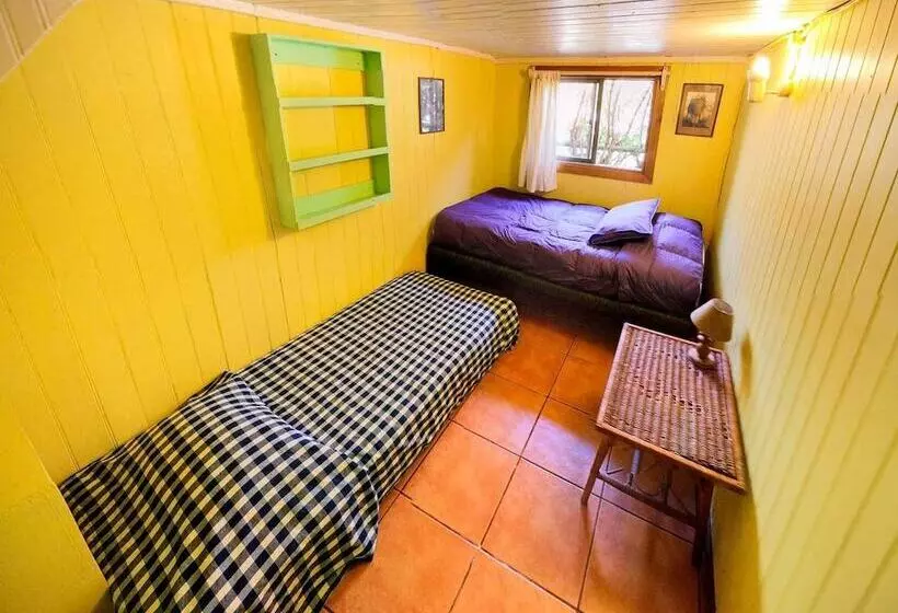Hostal La Maison