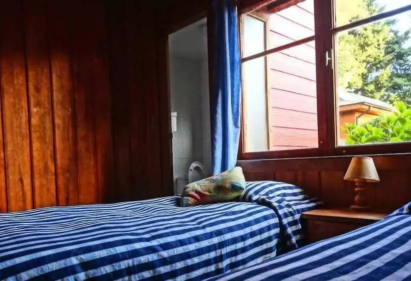 Hostal La Maison