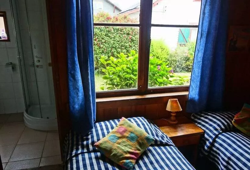 Hostal La Maison