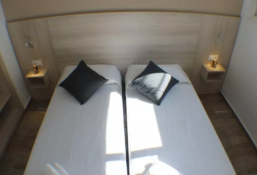 Hotelli Agi Rescator