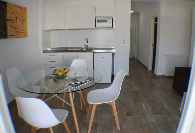 Hotelli Agi Rescator