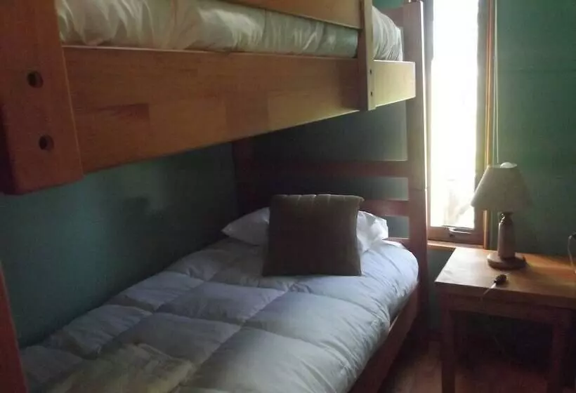 Hotelli Boutique Borde Estero Pucón