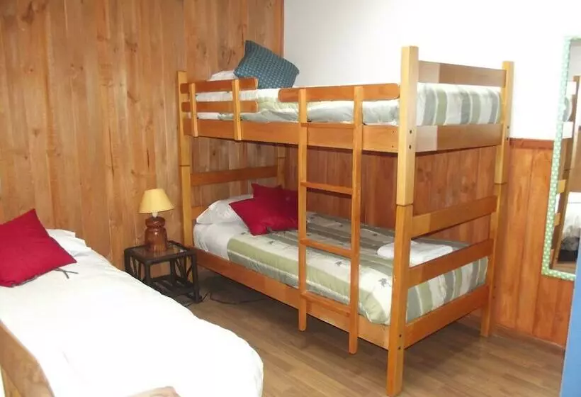 Hotelli Boutique Borde Estero Pucón