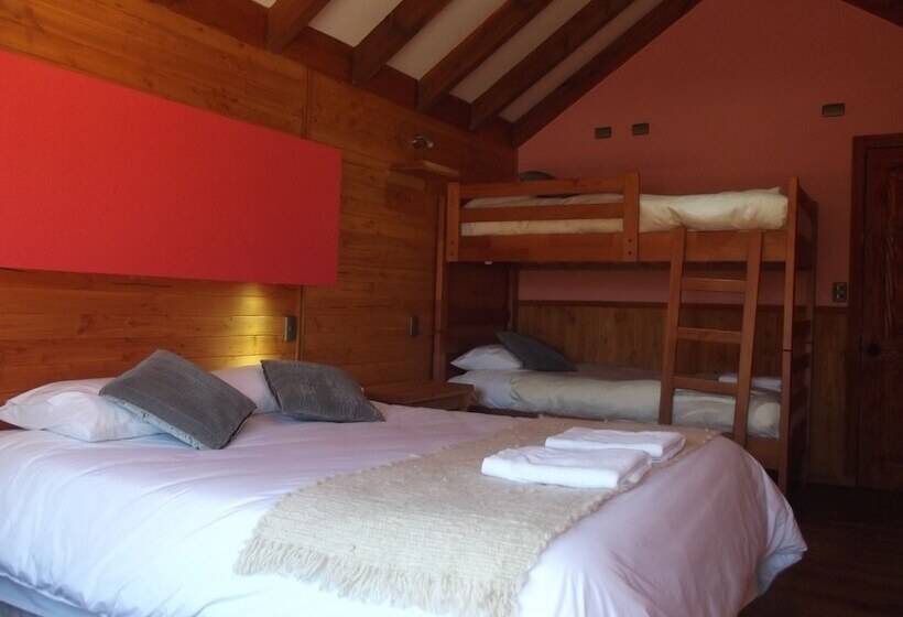 هتل Boutique Borde Estero Pucón