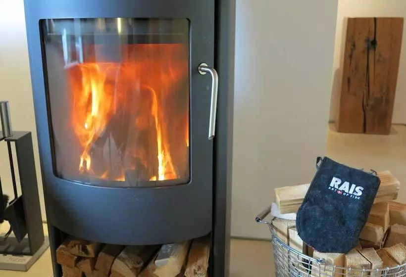 Hotelli Coast Cabins