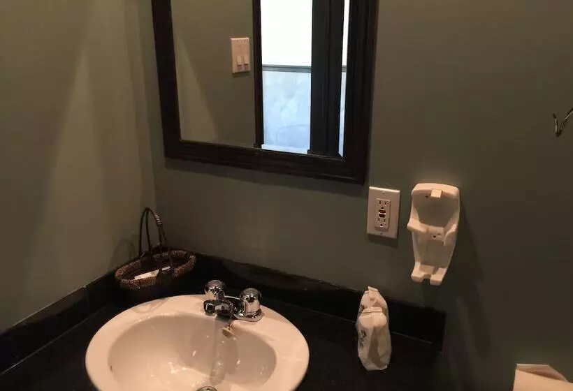 Hotelli Hôtel Econo Confort