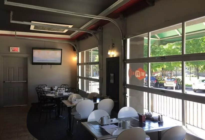 Hotelli Hôtel Econo Confort