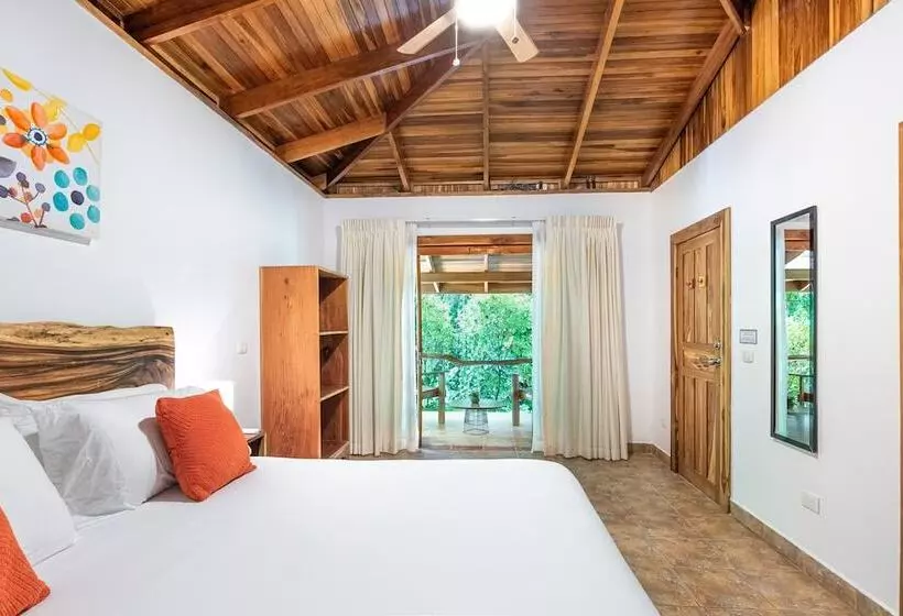 Hotelli Makanas Beach Bungalows