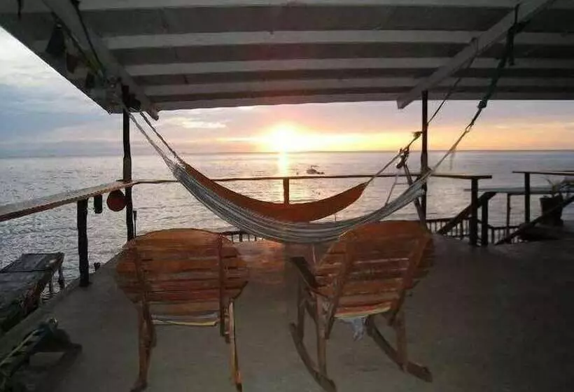 Hotelli Panama Divers & Octopus Garden Dive Center