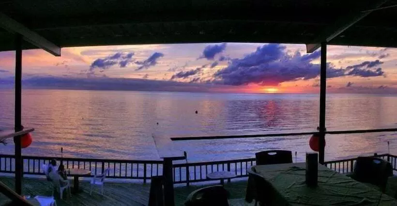 Hotelli Panama Divers & Octopus Garden Dive Center