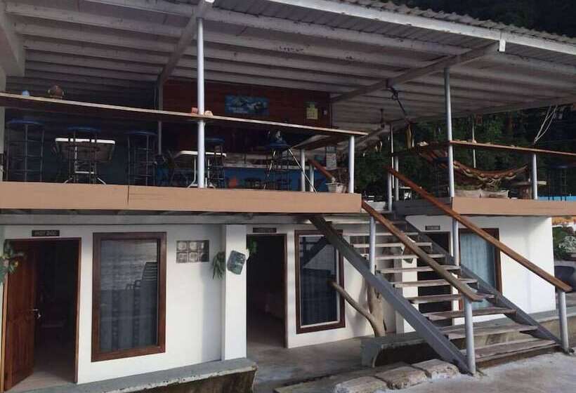 Hotel Panama Divers & Octopus Garden Dive Center