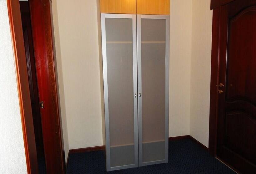 فندق Peak Of Europe