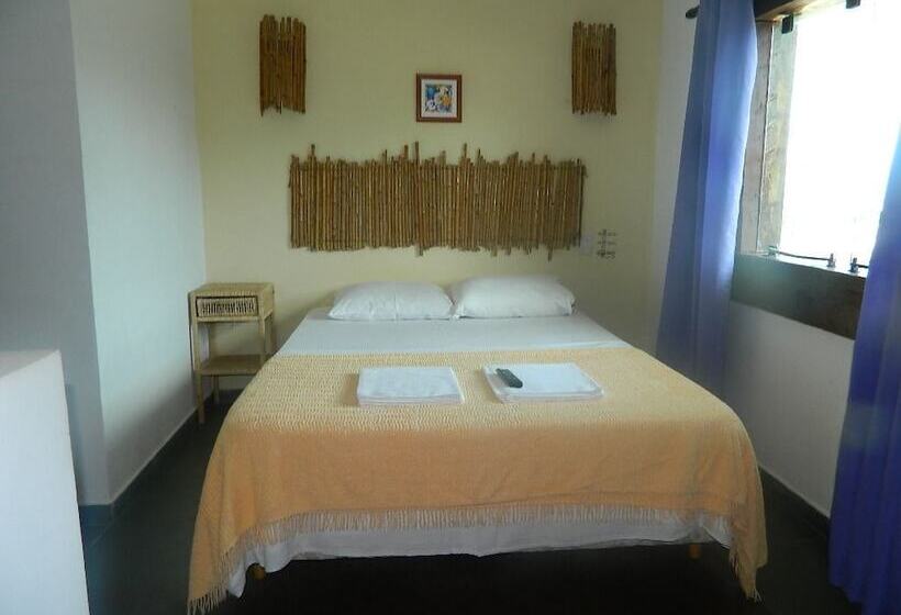 ホテル Pousada Econosco