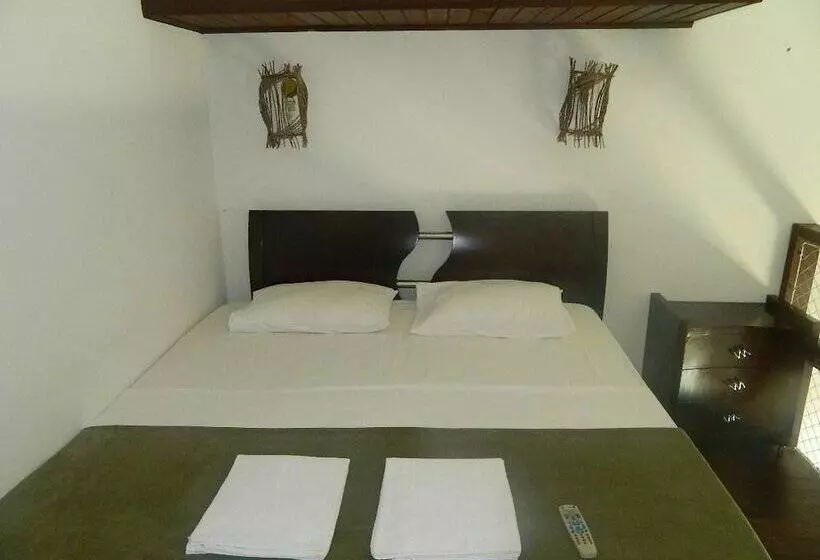 Hotelli Pousada Econosco