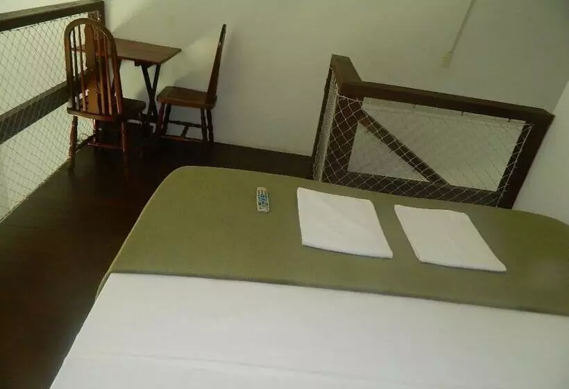 Hotelli Pousada Econosco
