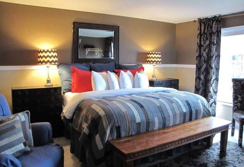 فندق White House Inn On The Waterfront