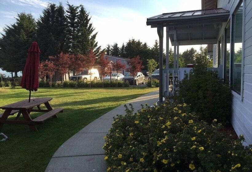 فندق White House Inn On The Waterfront