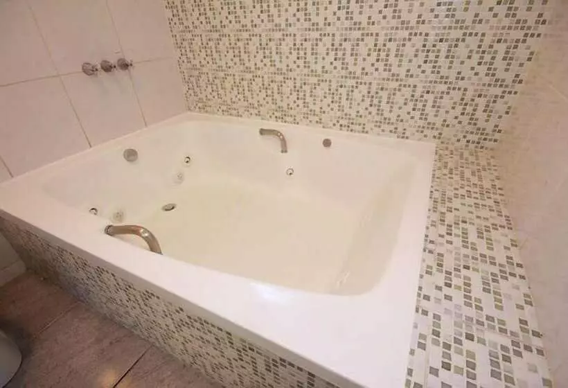 Minuty Motel Itu