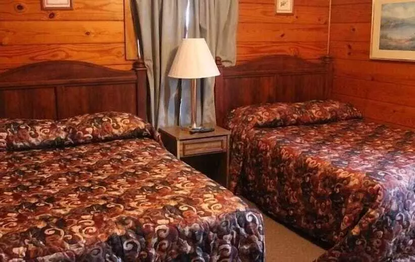 モーテル Aurora's Kentucky Lake Cottages
