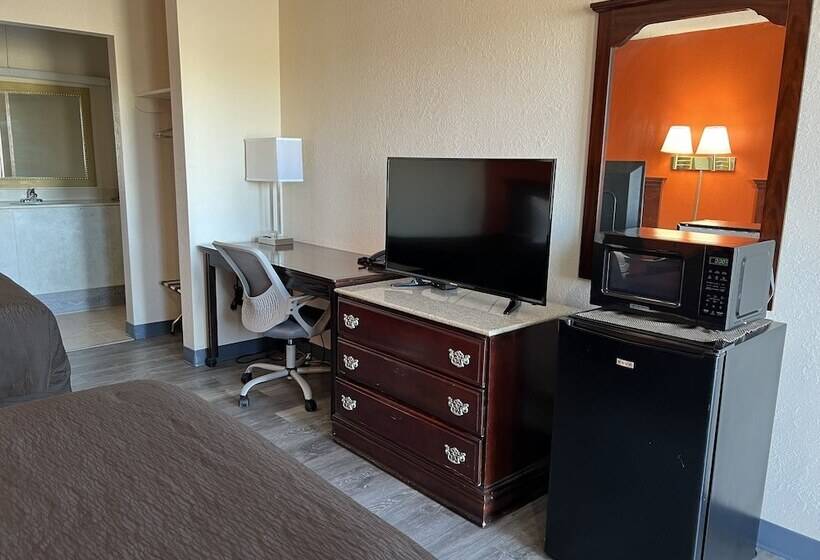 モーテル Economy Inn