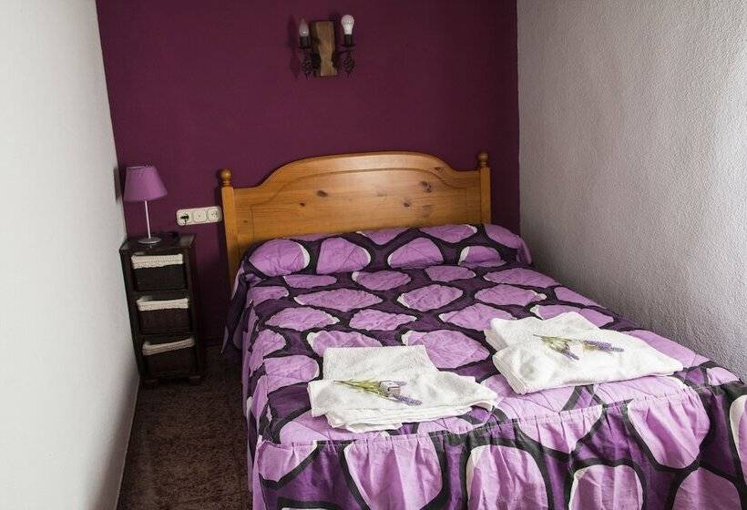 Пансион Apartamentos Casa Rubén