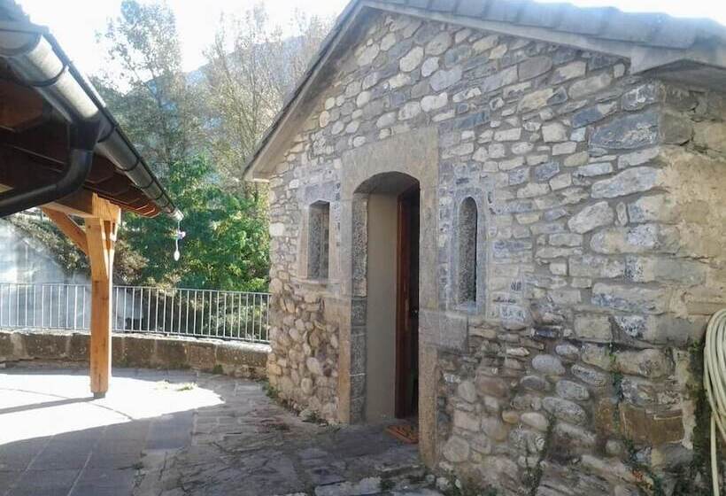 Пансион Apartamentos Casa Rubén