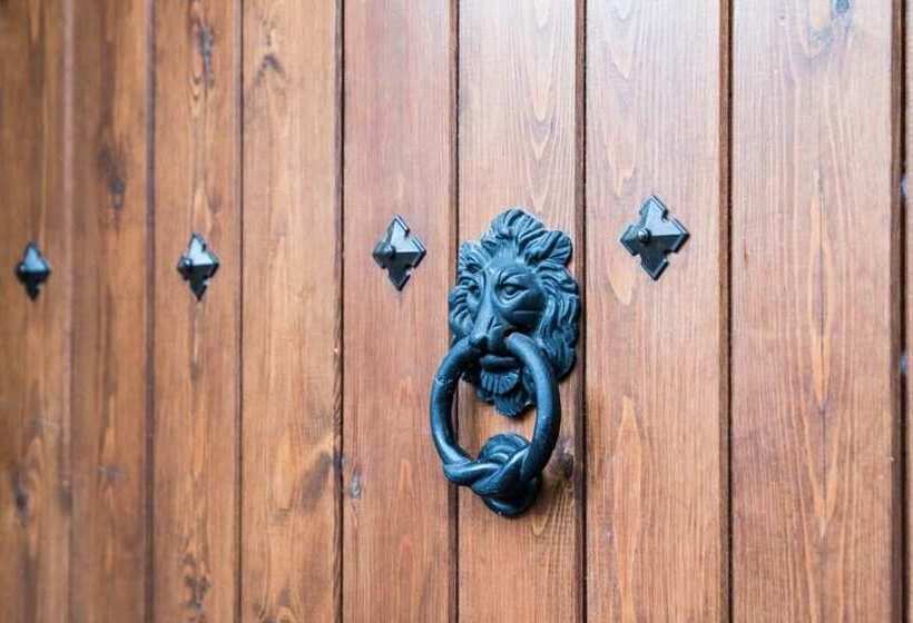 Пансион Apartamentos Casa Rubén