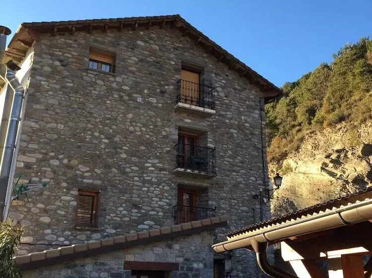 Majatalo Apartamentos Casa Rubén