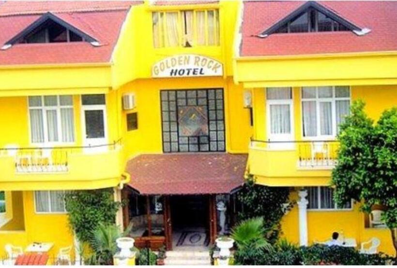 پانسیون Golden Rock