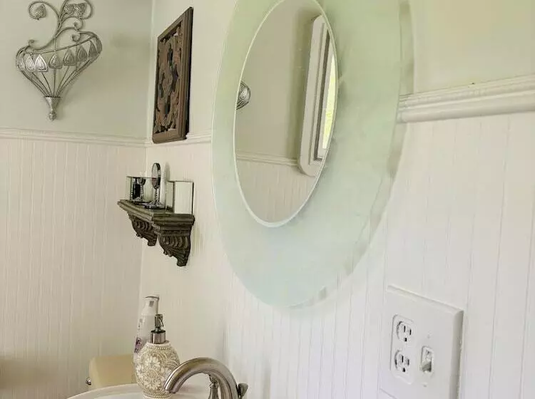 Majatalo Greenock Manor