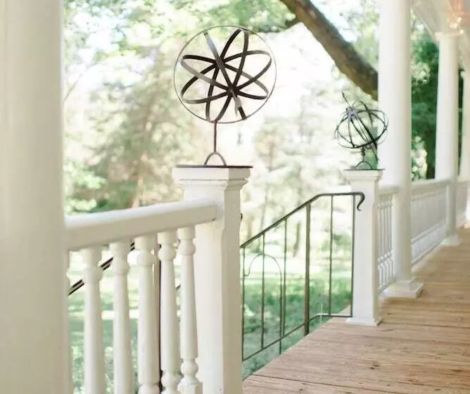 Majatalo Greenock Manor