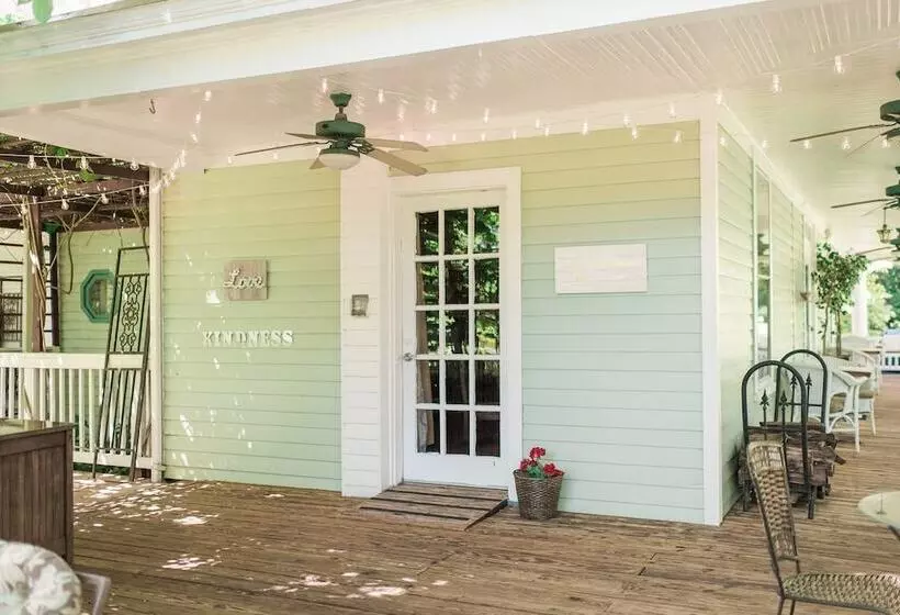 Majatalo Greenock Manor