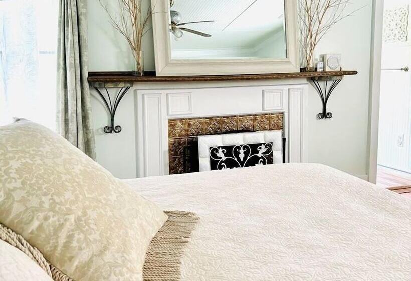 ペンション Greenock Manor