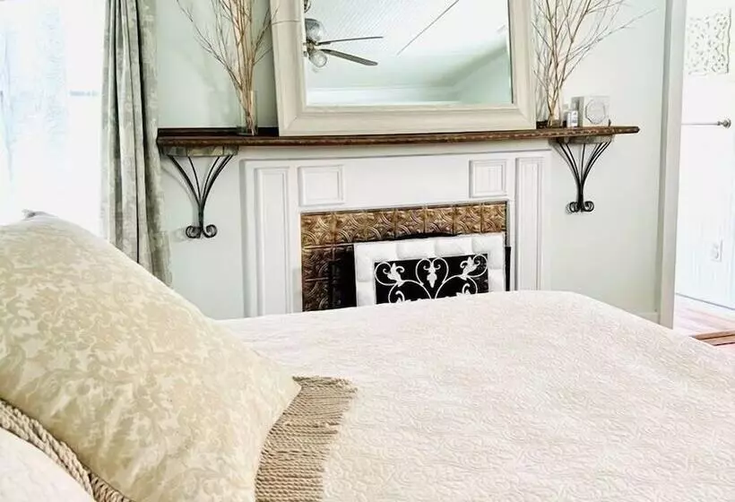 Majatalo Greenock Manor