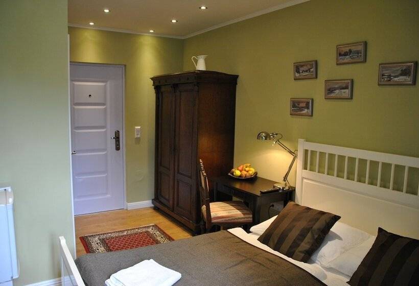 ペンション Gutshaus Beim Zeilinger Schlössl