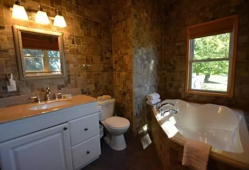 Lomakeskus Port Cunnington Lodge