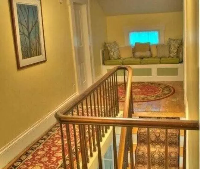 The Blackberry Inn Bed & Breakfast